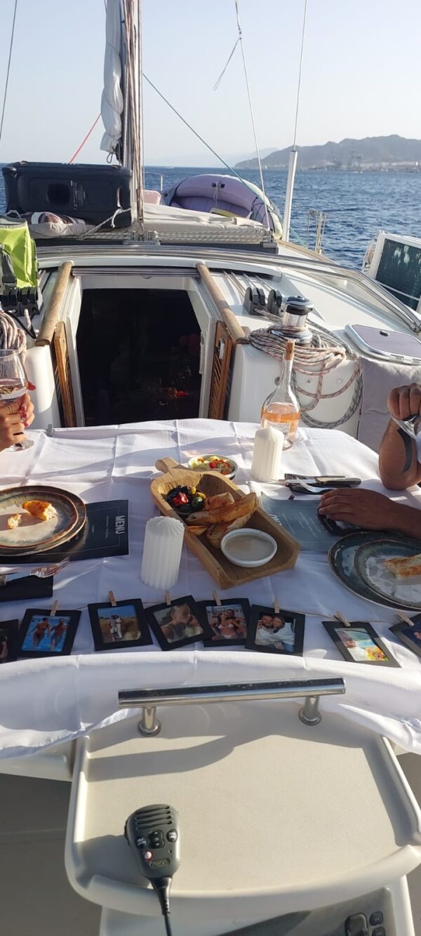 שובר הנחה - השכרת יאכטה מפרשית באילת