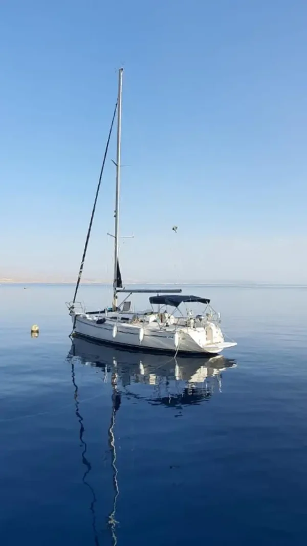 השכרת יאכטה מפרשית 10 אנשים