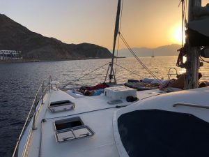 שובר הנחה: שייט VIP ביאכטת קטמרן באילת